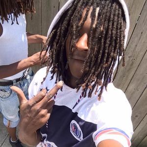 Meet your Posher, Deangelo